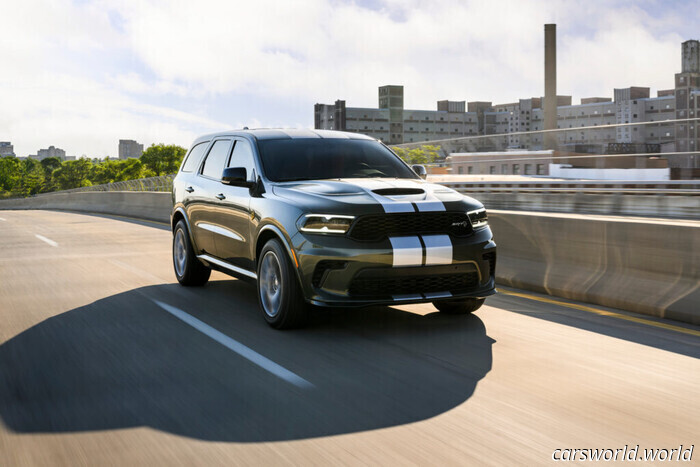 Adiós a los V6, el Durango será exclusivamente Hemi para 2026 | Carscoops